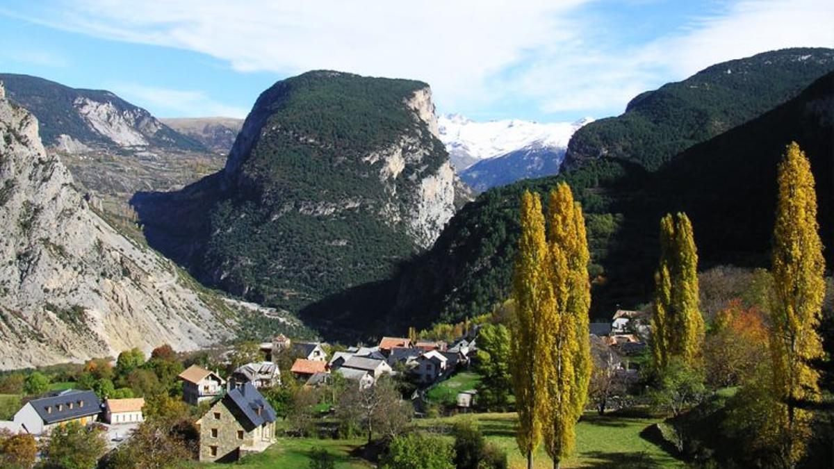 Peña de Sin, en Plan (Huesca)