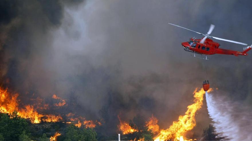 300 militares y 22 medios aéreos han actuado en los incendios de la Comunidad