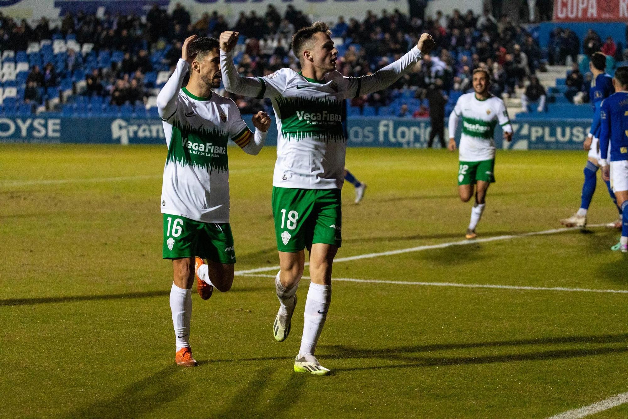 Linares - Elche: las imágenes del partido