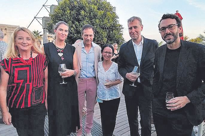 Clara Llompart, Rosa Espinoza, Pedro Vidal, Soat Hoomsn, David Barro y Toni Torres.