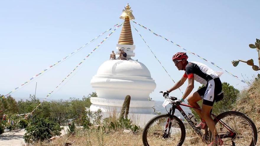 Cerca de 600 ciclistas competirán en el «Desafío del Buda» de Vélez-Málaga