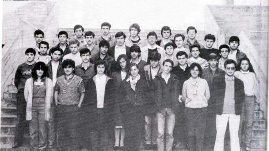Alumnos de la promoción 1982/1983.