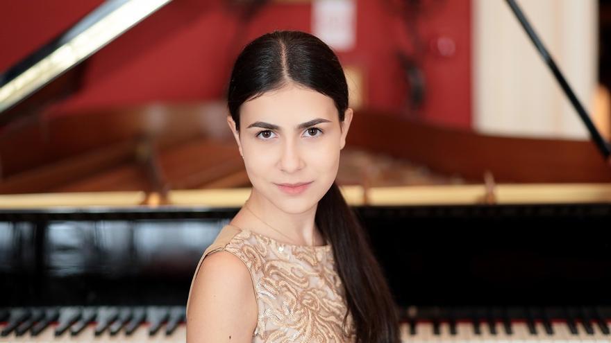 La pianista rusa Alexandra Dovgan inaugura este domingo el Festival Arte y Sol en Málaga