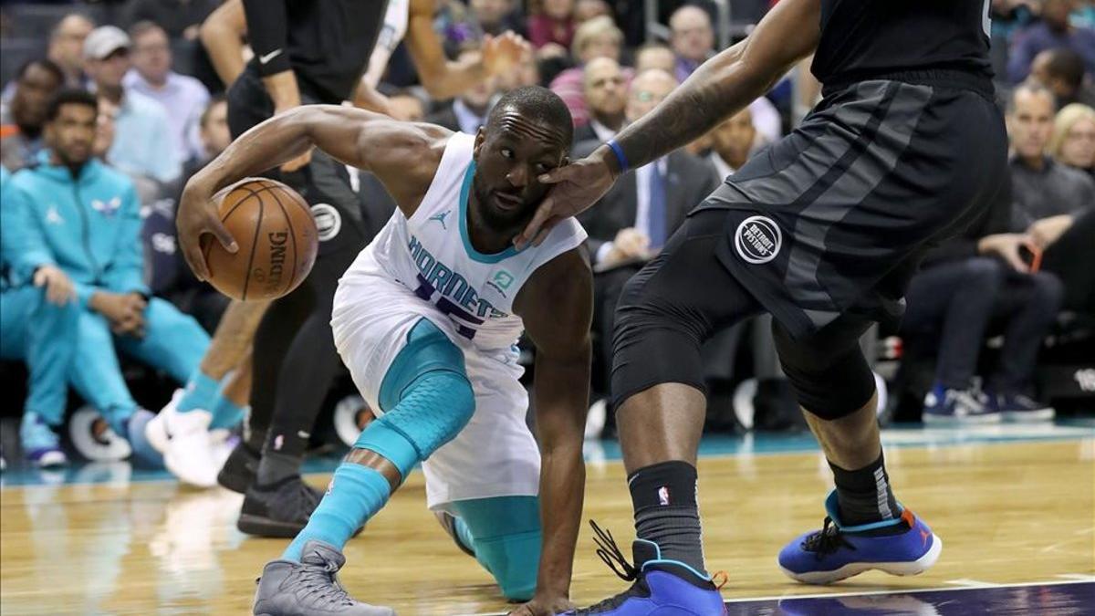 Los Hornets siguen escalando en su División