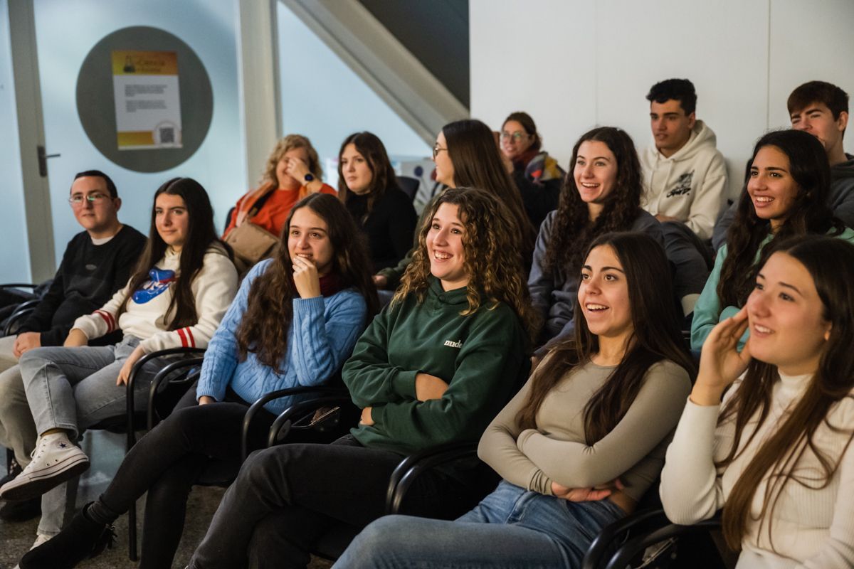 El colegio HHDC de Tavernes de la Valldigna visita la Ciutat de les Arts i les Ciències