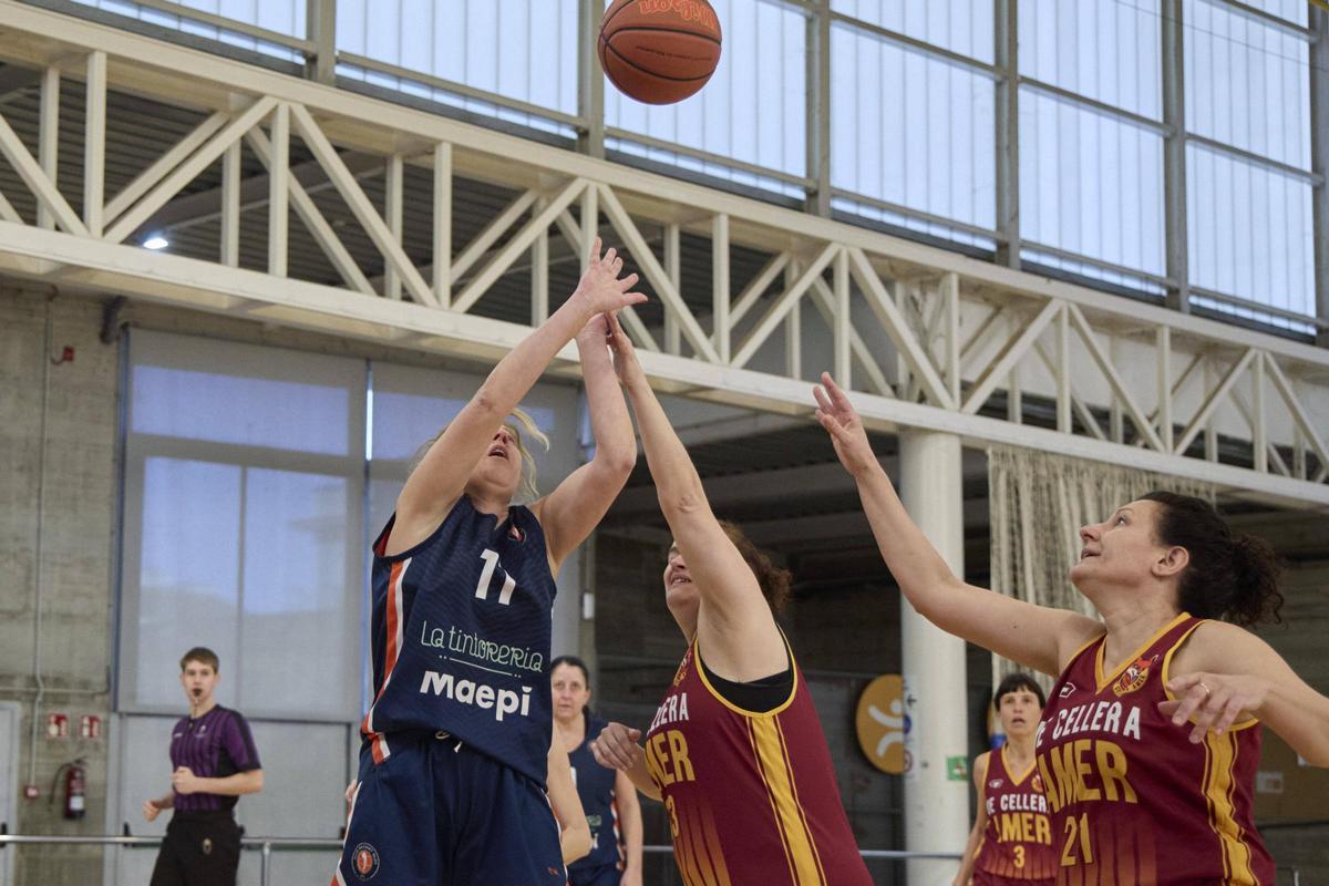 Les fotos de la jornada "Despenja les botes" a Vilobí d'Onyar