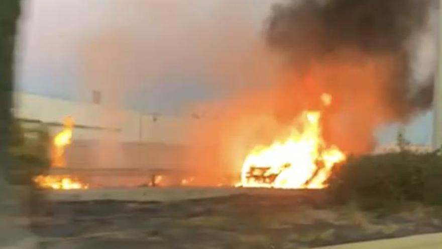 Espectacular incendio en Castelló