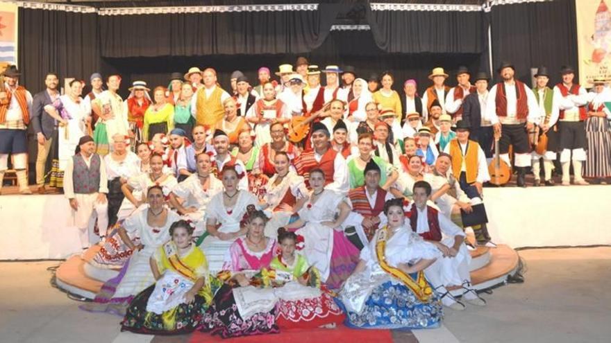 &#039;El esperfollo&#039; clausura su semana cultural