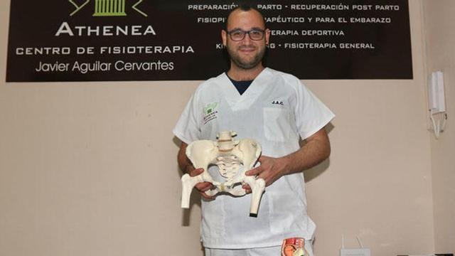 Javier Aguilar está al frente del centro Athenea.