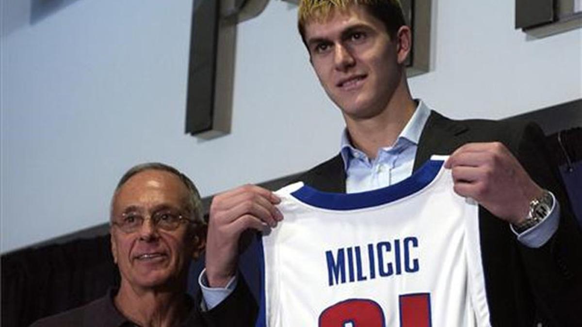 Darko Milicic jugó en los Detroit Pistonis