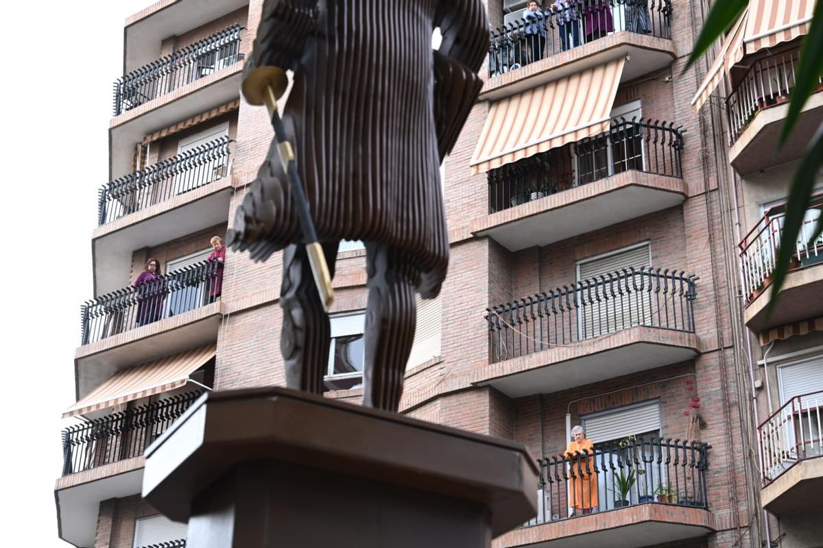 Así es la recién inaugurada escultura en Elche en honor a Jorge Juan