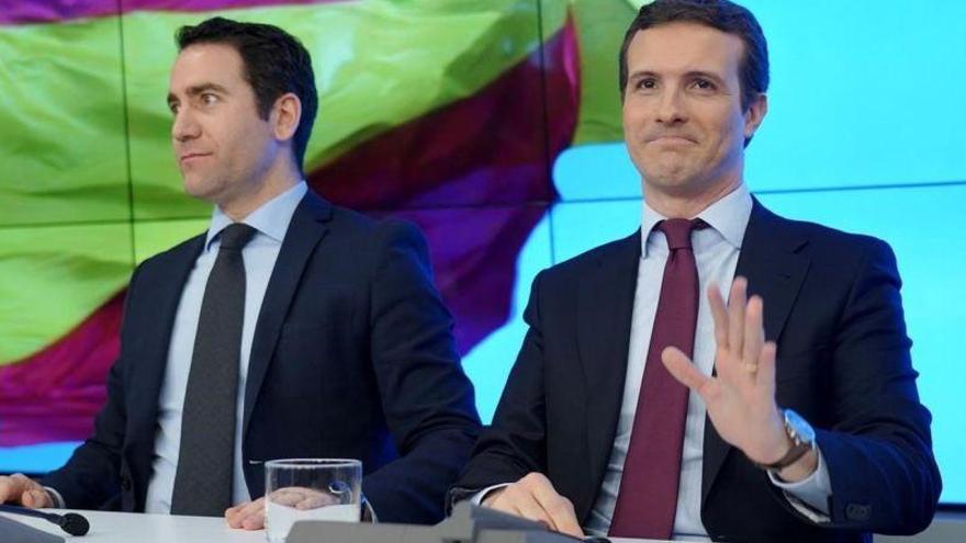 Casado marca al PP su propio &quot;relato&quot; de la &quot;venta de España&quot;