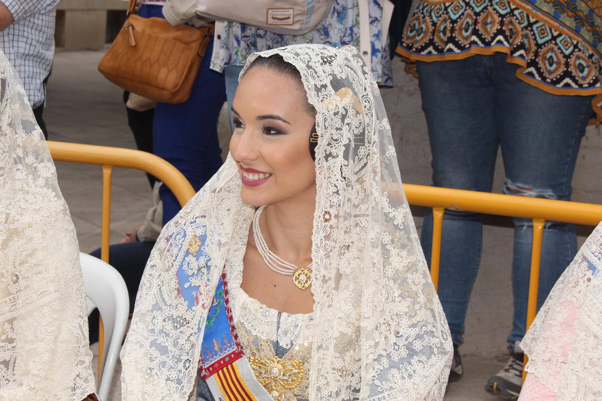 La fuerza de las Fallas en la Procesión de la Virgen (y IV, la comitiva oficial)