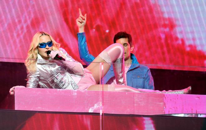 Madonna estrena 'Confessions II - The Film': Kate Moss, Benedict Cumberbatch y Julia Garner entran en su club más exclusivo