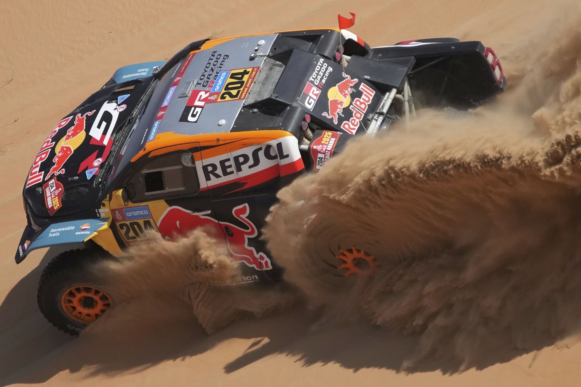 Driver Seth Quintero and co-driver Dennis Zenz compete during the tenth stage of the Dakar Rally between Haradh and Shubaytah, Saudi Arabia, Wednesday, Jan. 15, 2025. (AP Photo/Christophe Ena) Associated Press/LaPresse. EDITORIAL USE ONLY/ONLY ITALY AND SPAIN