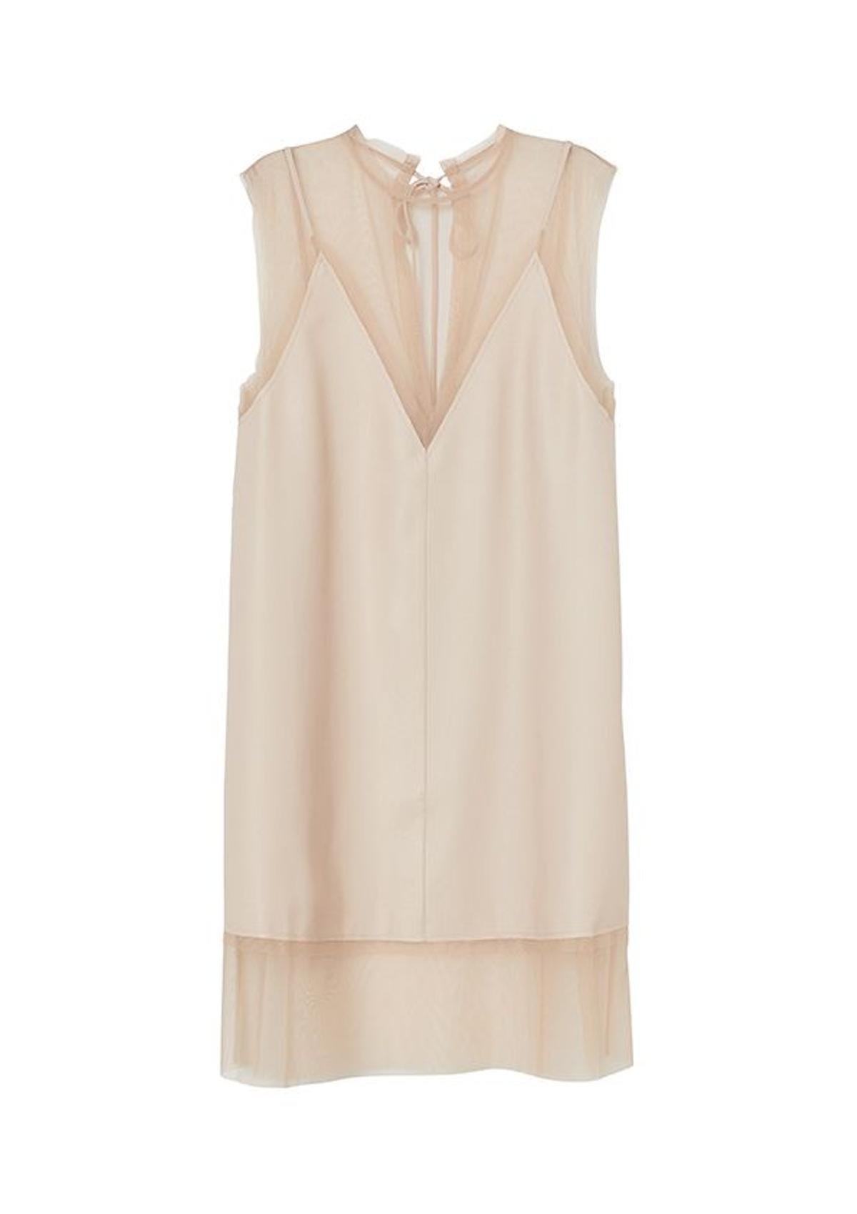 Vestido lencero de H&M Studio (79,99 €).