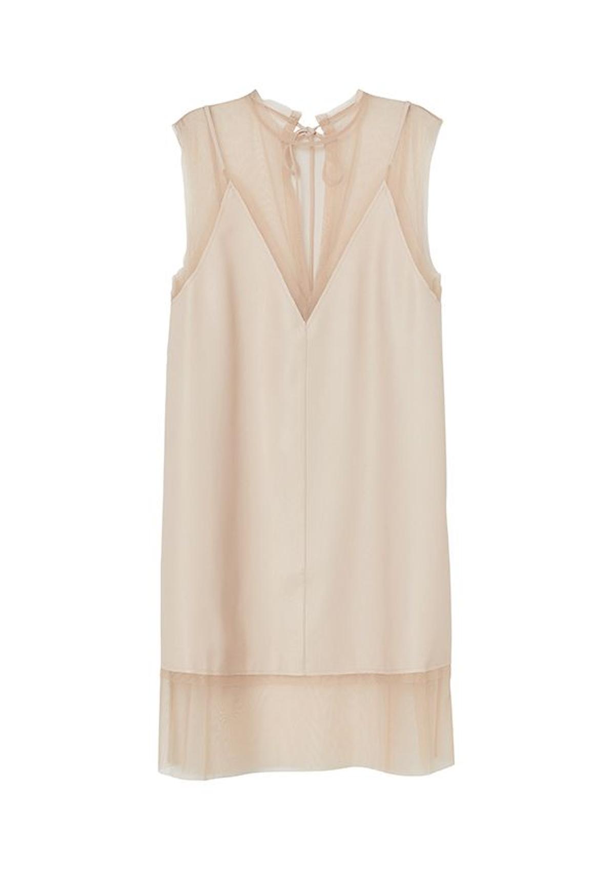 Vestido lencero de H&amp;M Studio (79,99 €).