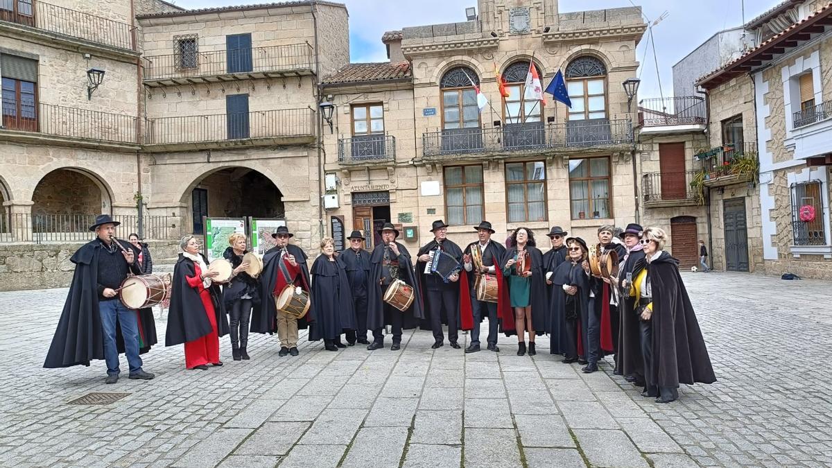 Conmemoración del Día de la Capa en Fermoselle