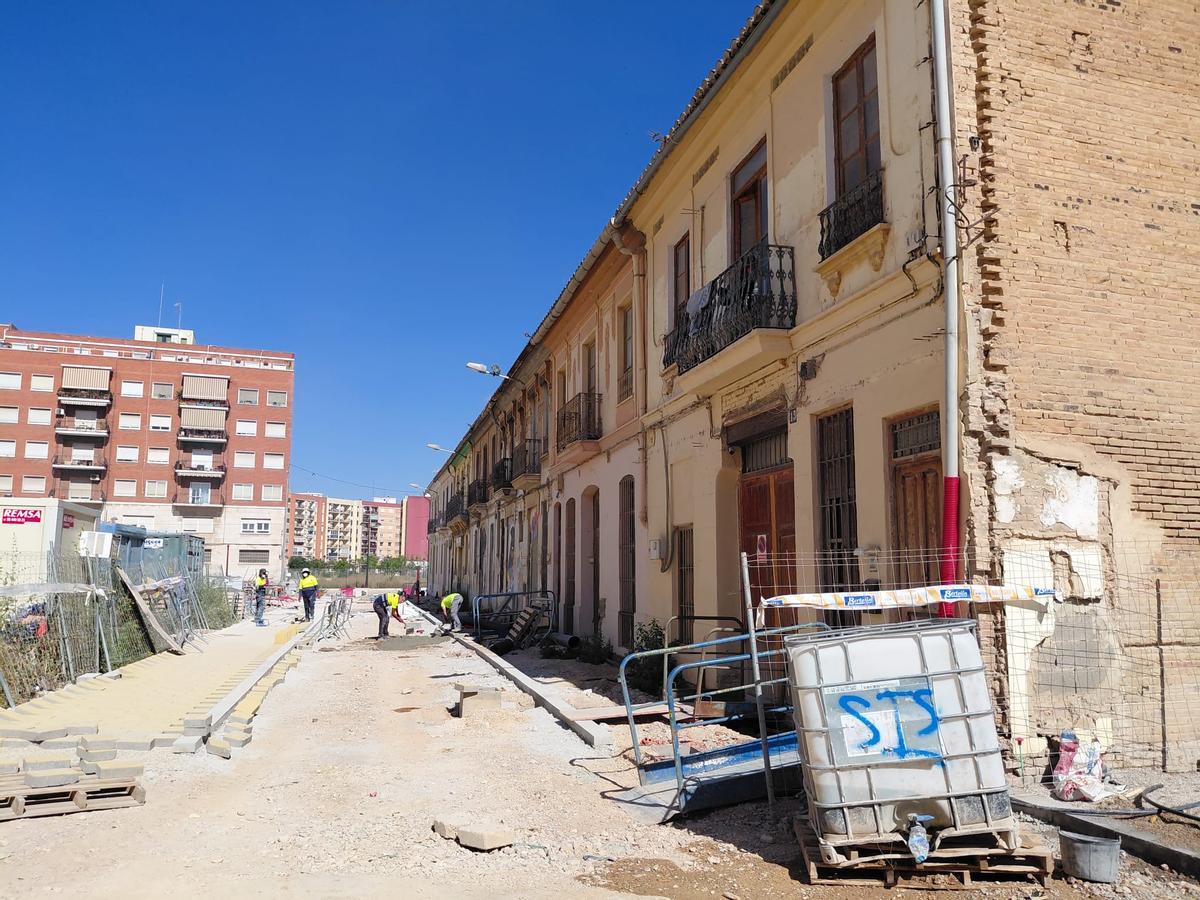 Las siete casas de pueblo en la Raiosa