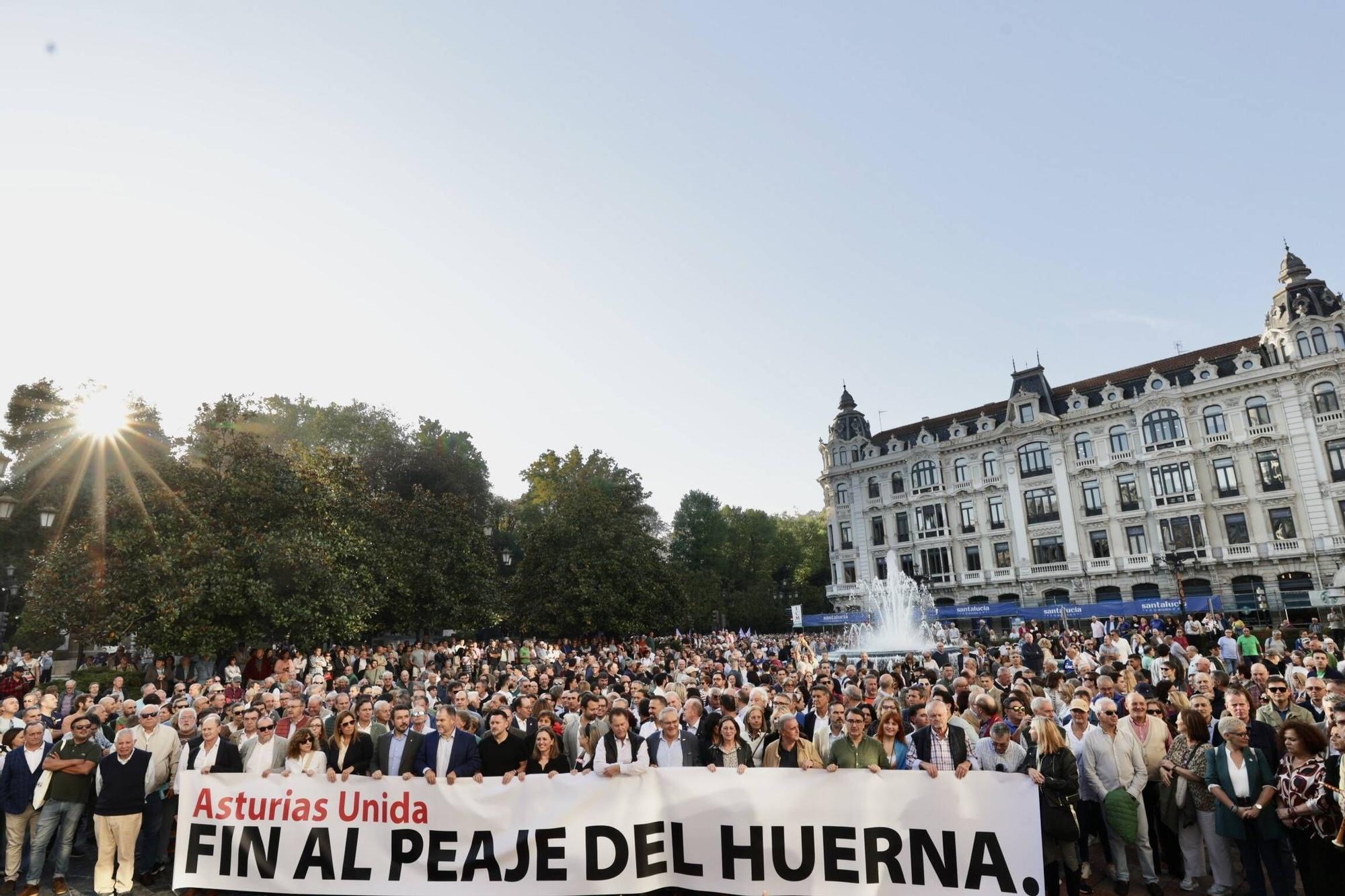 EN IMÁGENES: así fue la gran movilización contra el peaje del Huerna en Asturias