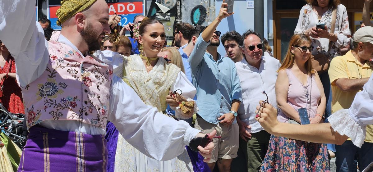 Ambiente en la dansà de Doctor Collado