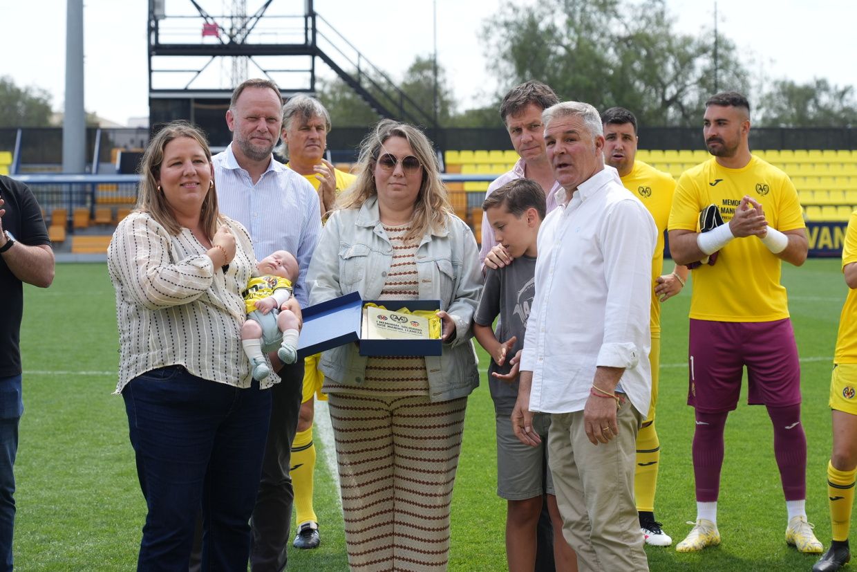 Todas las fotos del I Memorial José Manuel Llaneza en la ciudad deportiva del Villarreal