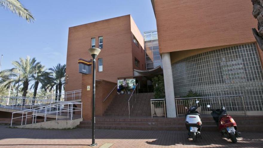 Detenido en Elche por robos en viviendas al hacerse pasar por técnico de electricidad