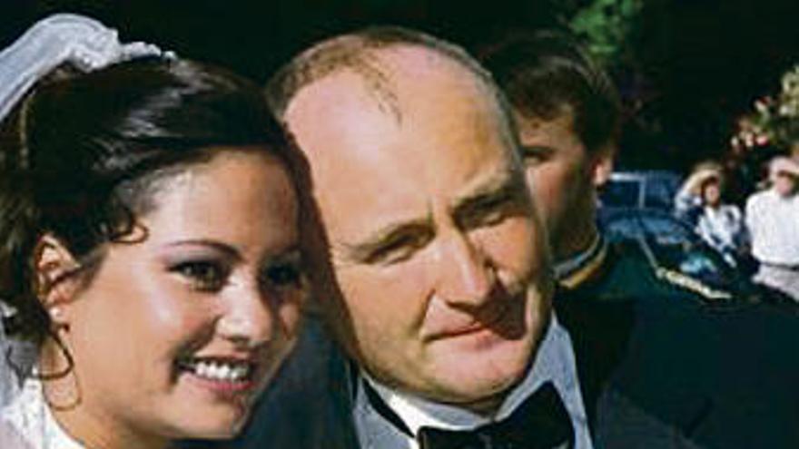Collins y Orianne, en su boda.