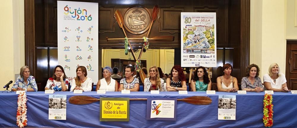 Homenaje a las mujeres piragüistas vencedoras del Descenso Internacional del Sella