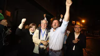 Resultado de las elecciones en Elche: Gritos de "¡alcalde, alcalde! reciben a Pablo Ruz