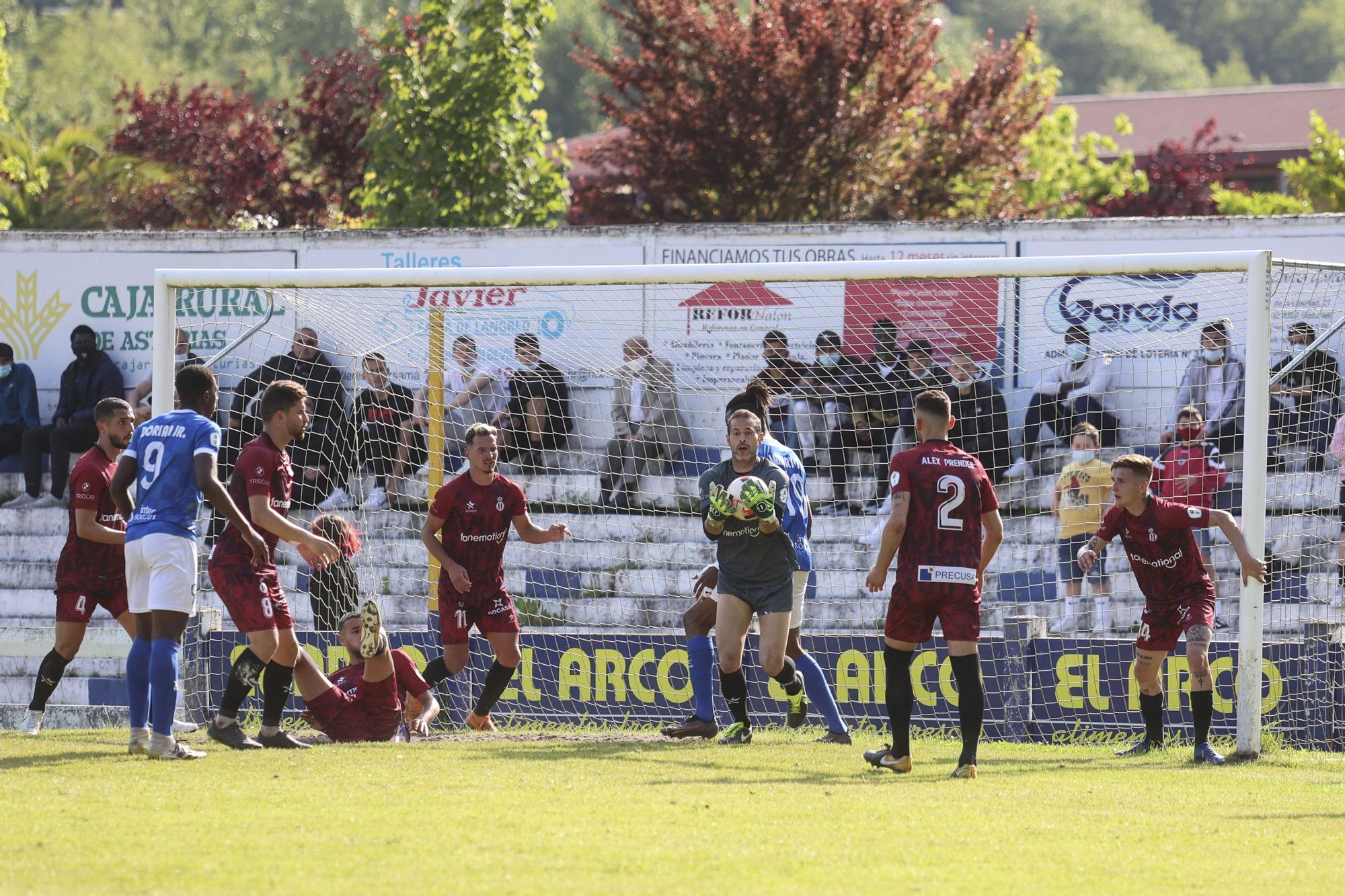 Las mejores imágenes de la jornada de Tercera: Avilés y Llanes, a por la última plaza en Segunda RFEF