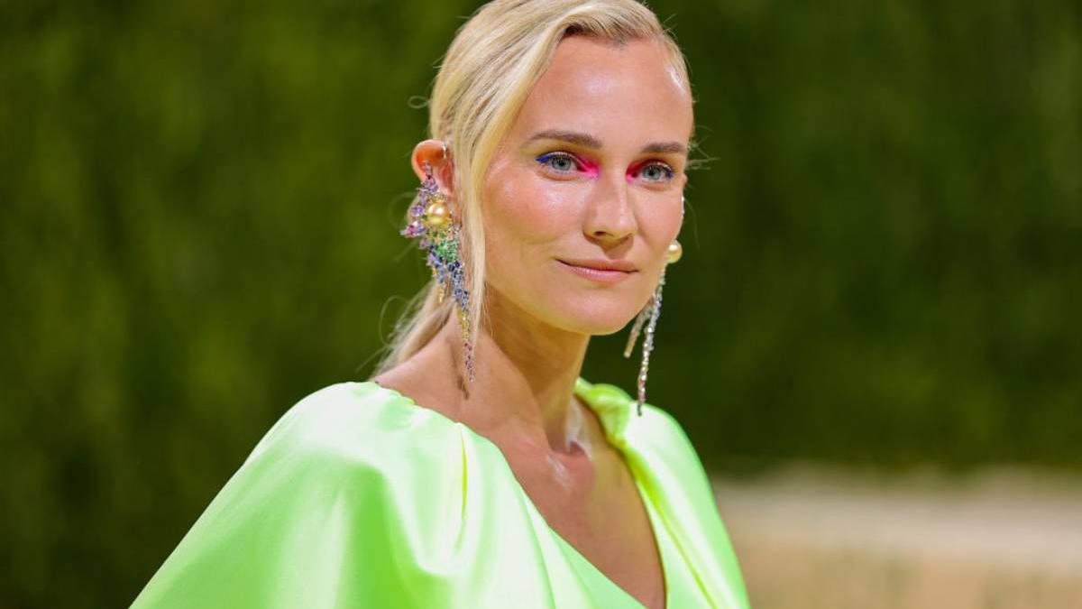 Diane Kruger y su maquillaje multicolor en la Gala del MET