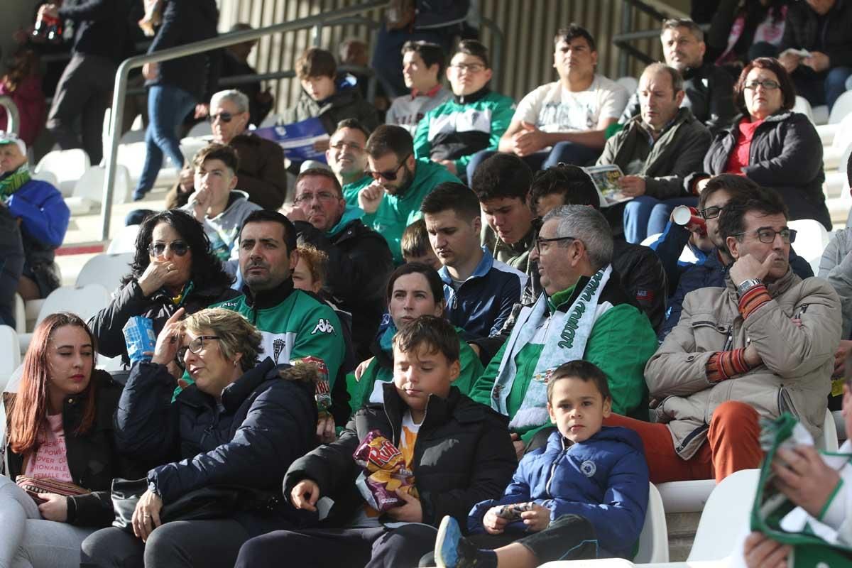 Así vivió la afición el empate del Córdoba ante el Oviedo