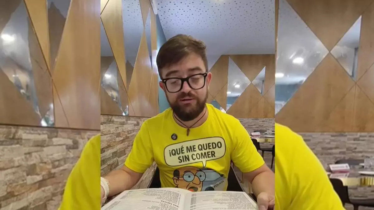 Cocituber, más que satisfecho en su primera visita a Extremadura: "Se come de diez aquí"