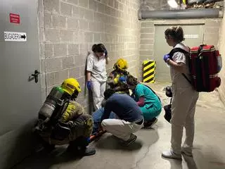 Simulen un incendi al Parc Hospitalari Martí i Julià de Salt per provar el pla d’emergència
