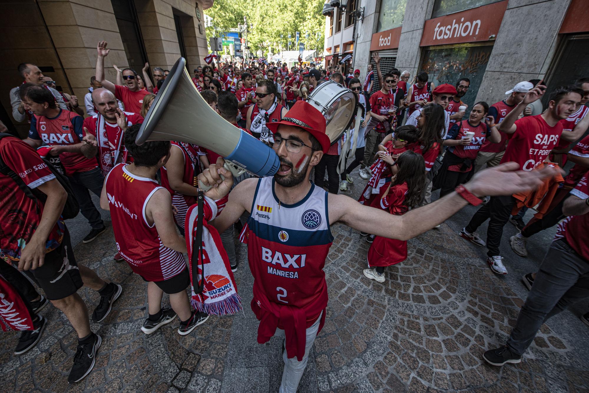 #RoadtoBilbao: Les millors imatges de l'afició abans de la gran final Baxi-Tenerife