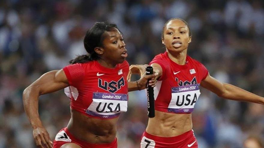 EEUU se aferra al 4x400 femenino y revalida victoria