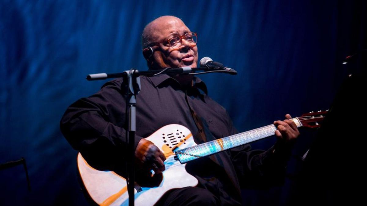 El artista cubano Pablo Milanés, en un concierto anterior.