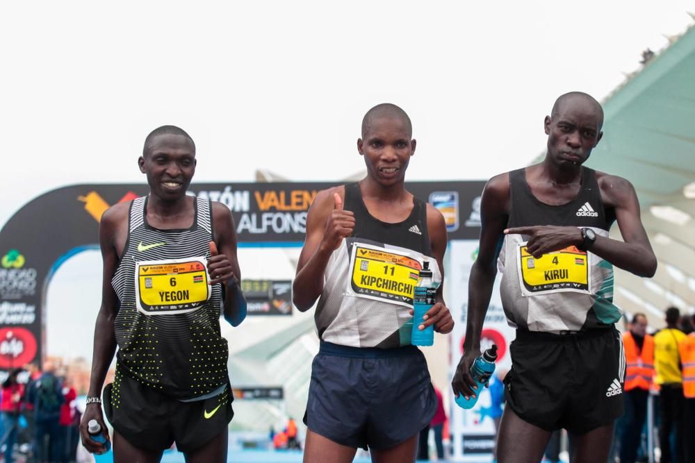 Kipchirchir gana el Maratón de Valencia