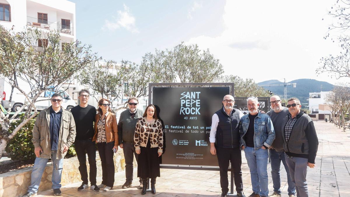 Exposición ‘El festival de todo un pueblo’ sobre los 40 años del Sant Pepe Rock