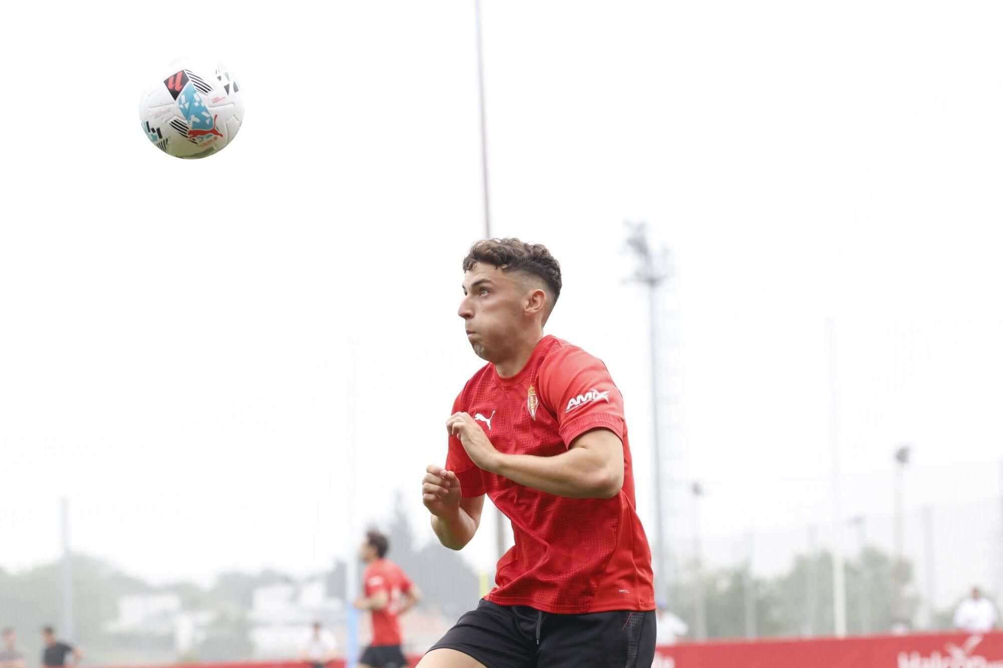 EN IMÁGENES: Primer entrenamiento de Sporting tras el regreso de las vacaciones