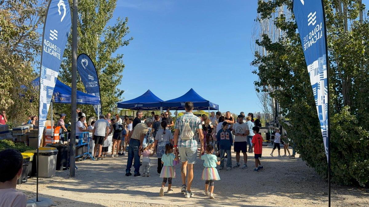 La Gran jornada lúdica del 10º aniversario del Parque La Marjal, en imágenes