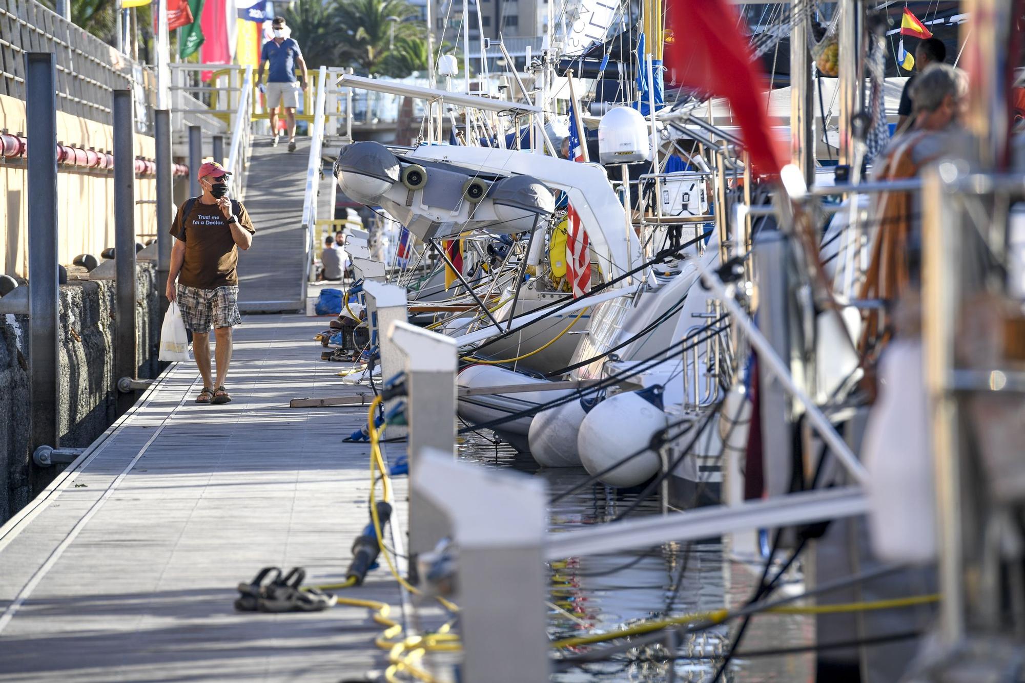 Las naves de la regata ARC se preparan para partir