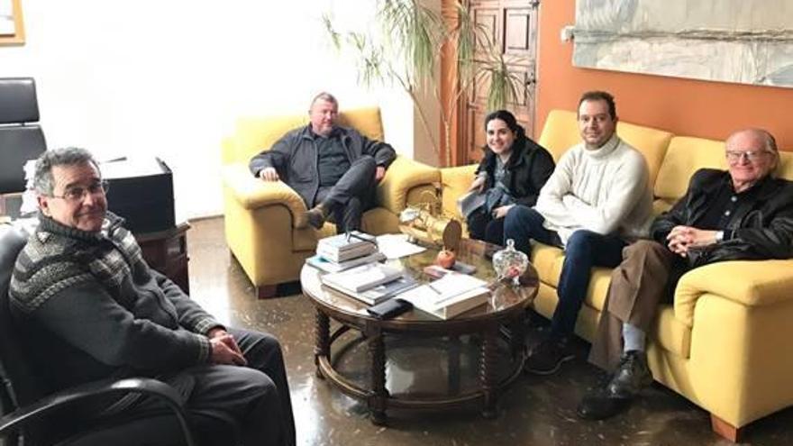 El alcalde de Sagunt recibió a la directiva de la Lira