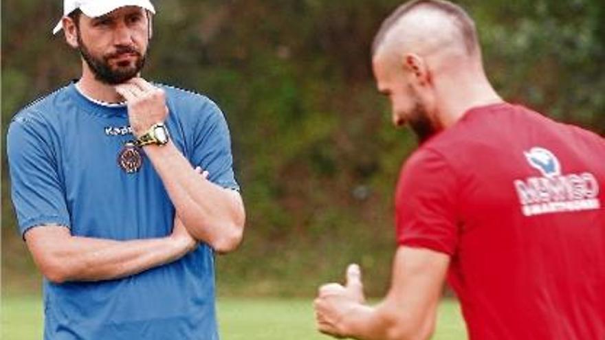 Pablo Machín en l&#039;entrenament d&#039;ahir al matí a Montilivi.