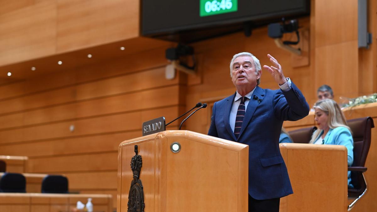 El PP impone su mayoría en el Senado para intentar revertir el acuerdo del Congreso sobre el traspaso de la AP-9