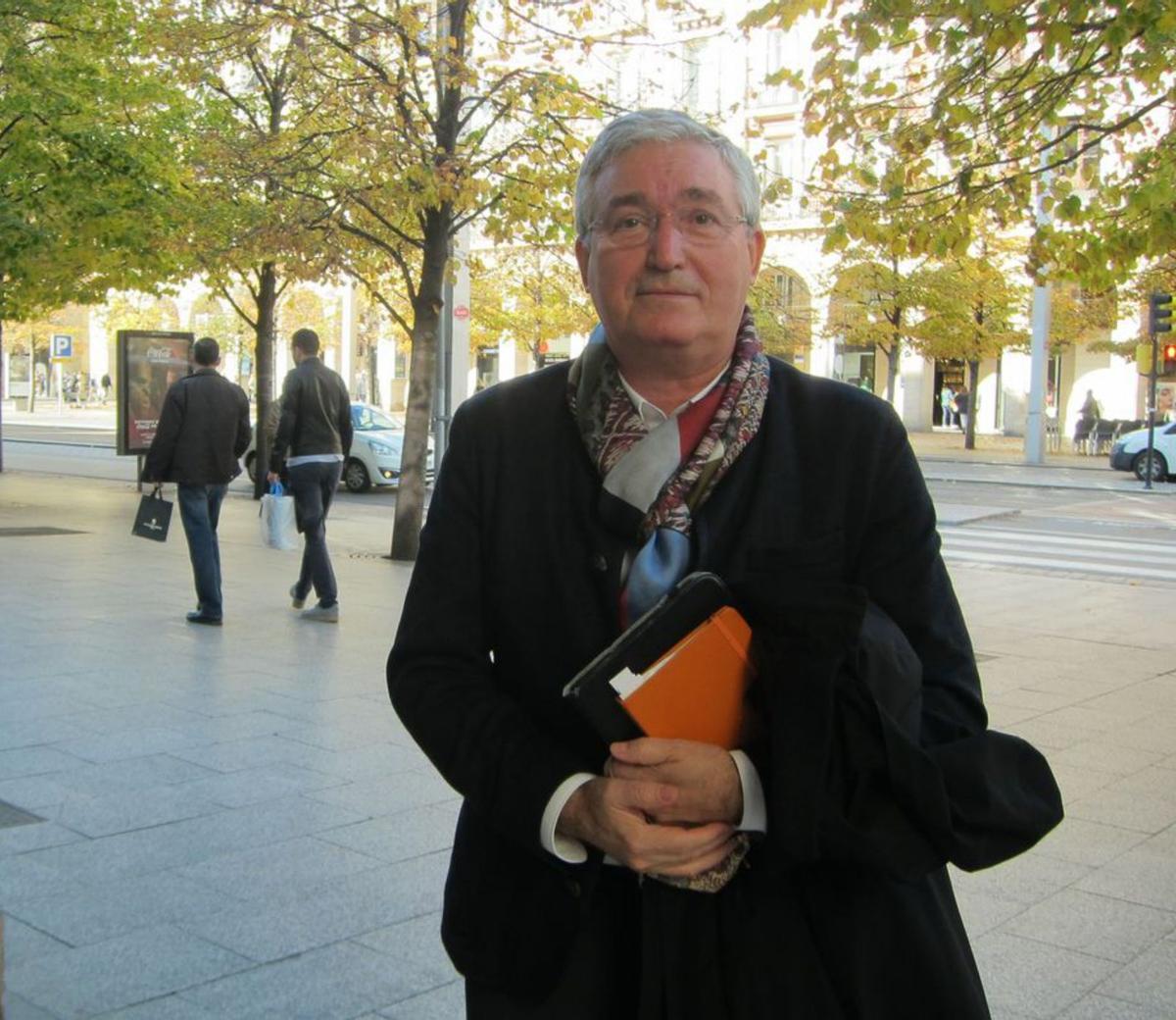 García Madrigal, en el paseo Independencia de Zaragoza. | EUROPA PRESS
