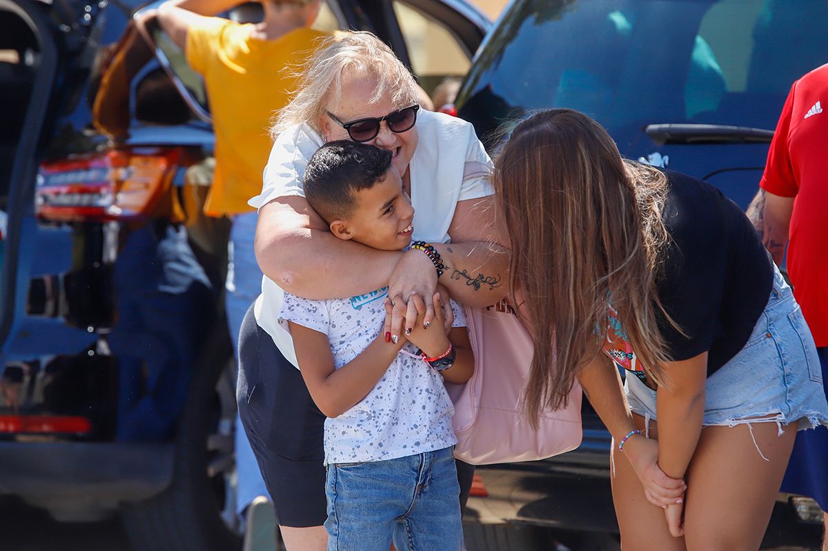 Emoción en la despedida de los niños Saharauis