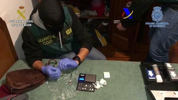 Desmantelan entramado criminal que introducía cocaína en Canarias