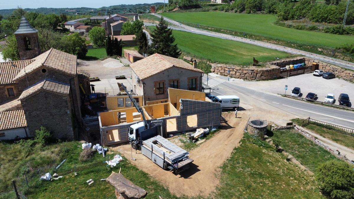 Les obres de l'escola de Llobera